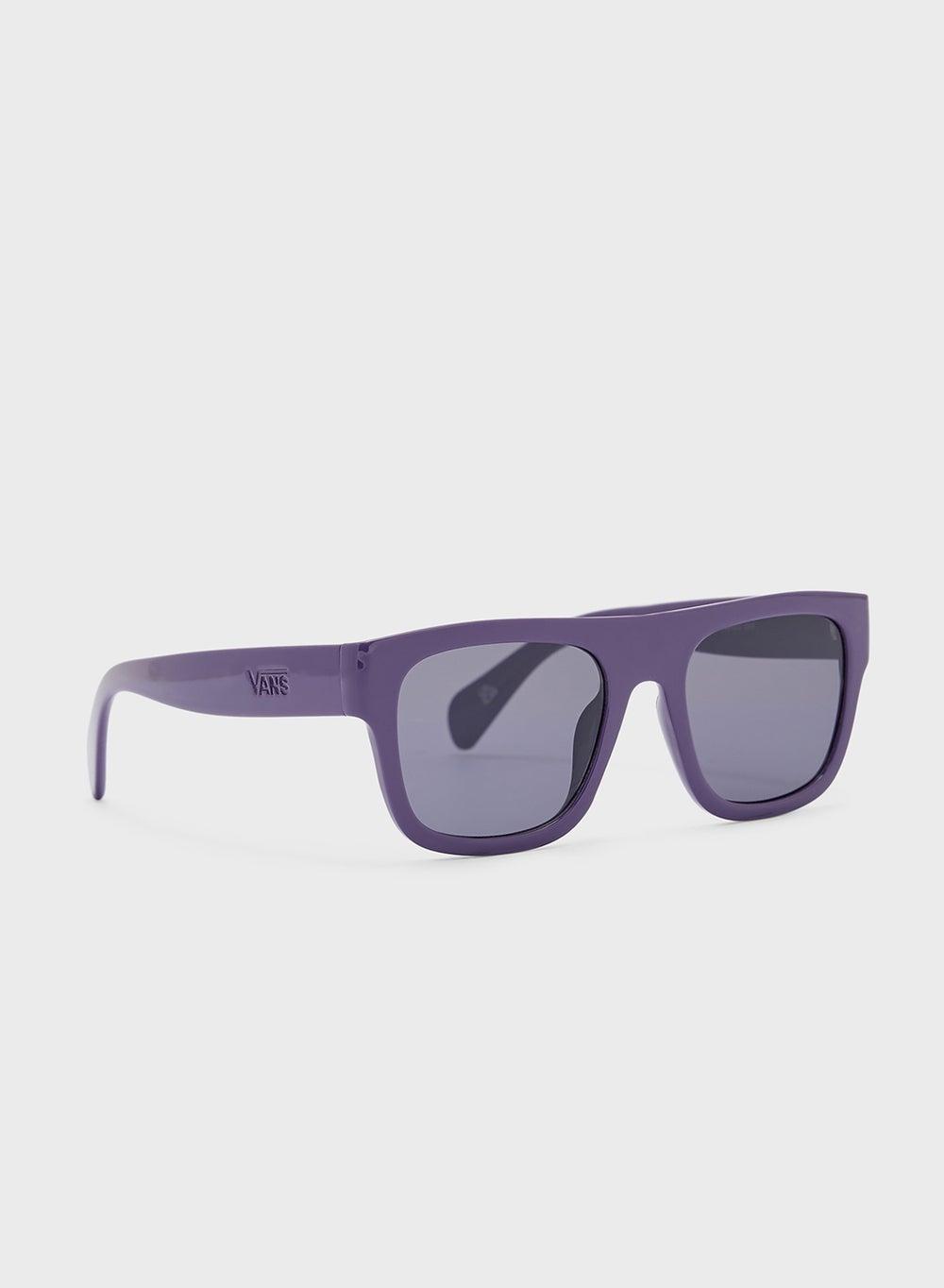 VANS Squared Off Shades: Chic UV Protection - Image 1