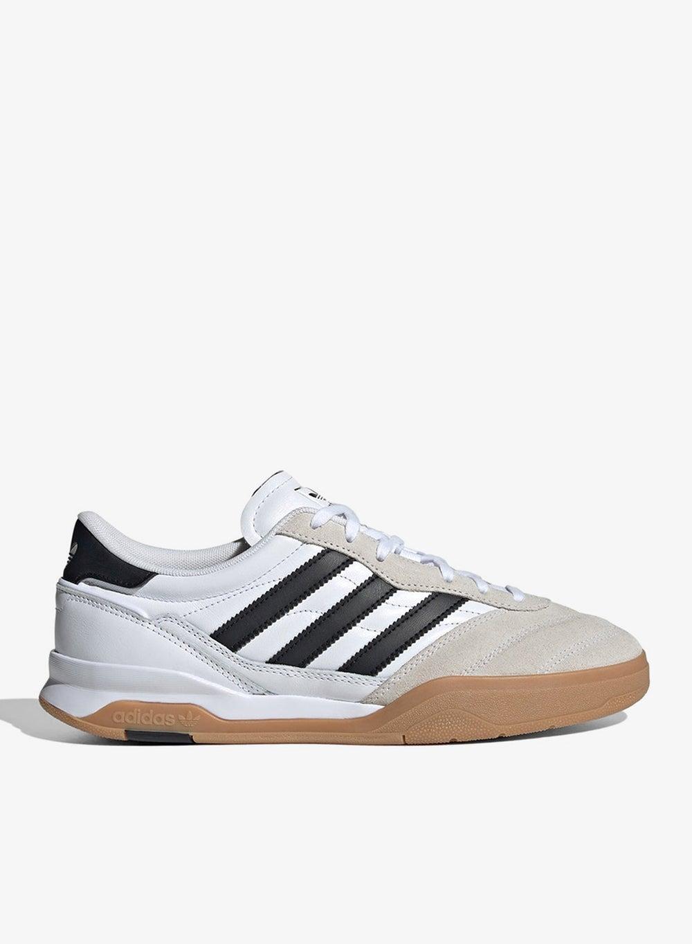 Mundial Jh9493: Iconic Soccer-Inspired Low-Tops - Image 1