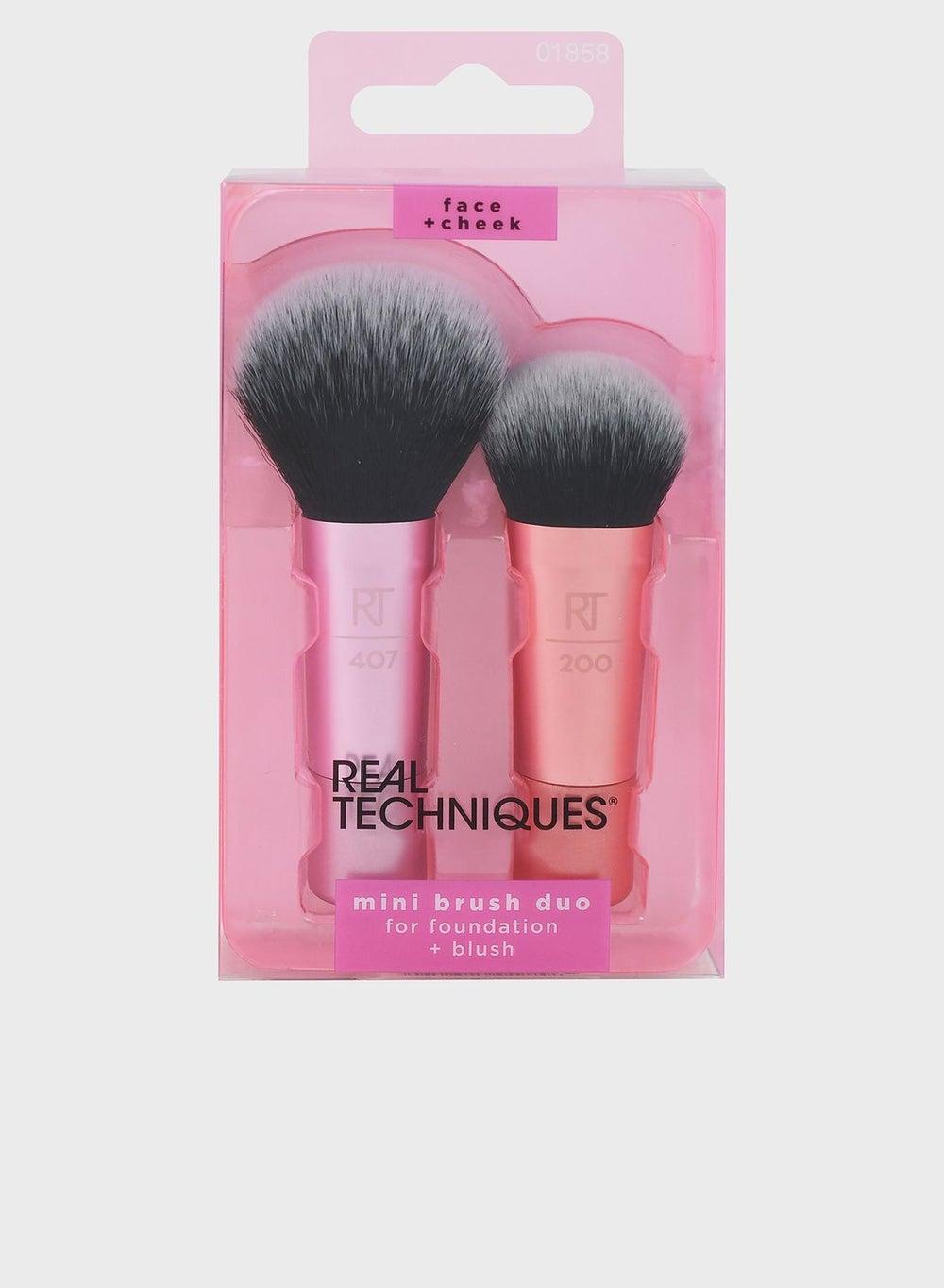 RT Mini Brush Duo: Flawless Makeup Anywhere - Image 1