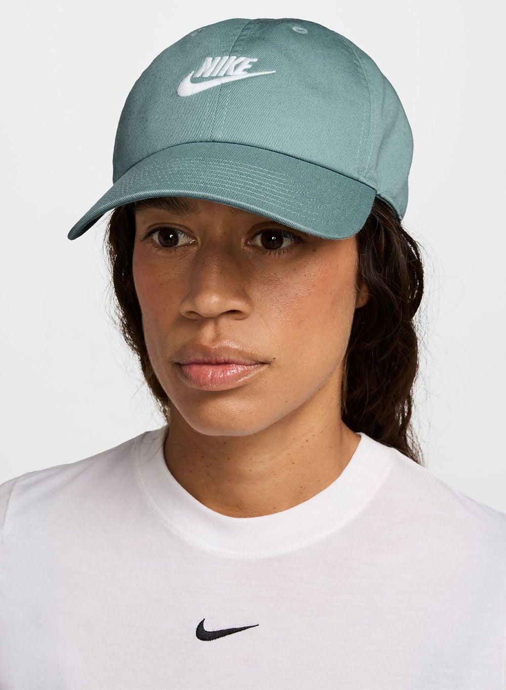 Nike Futura Washed Color Block Club Cap - Stylish Comfort - Image 1