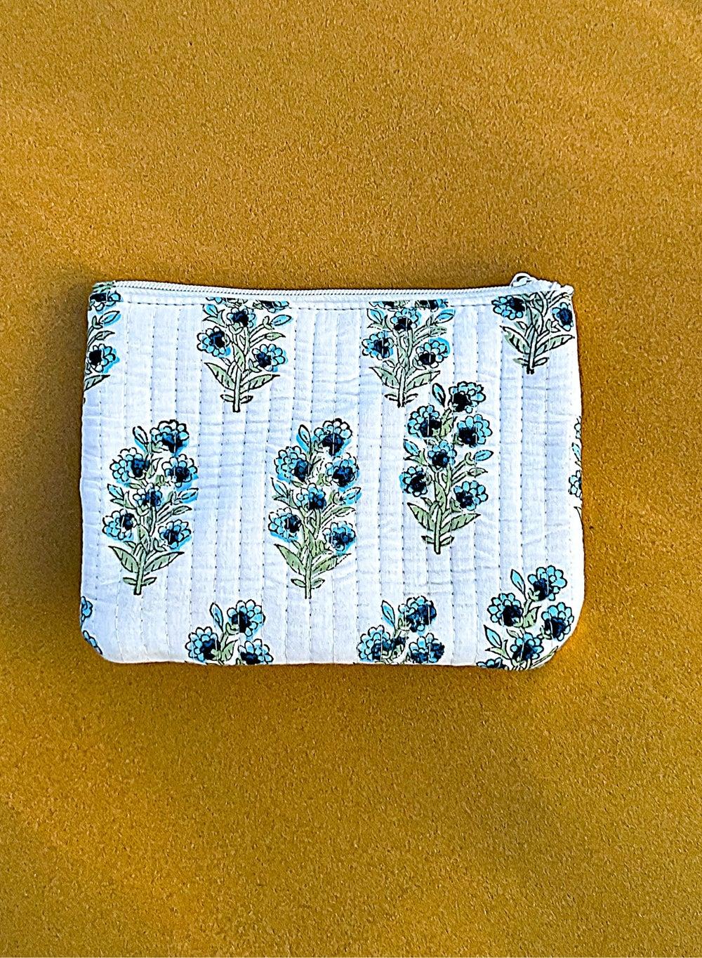 TohfaLuxe Sora Handcrafted Artisan Pouch - Image 1