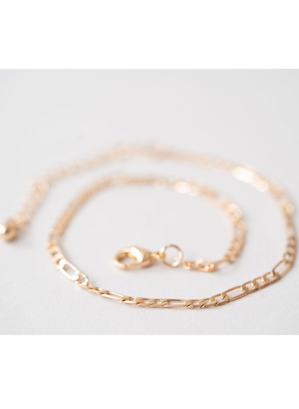 AMICA Gold-Tone Dainty Chain Anklet - Elegance Redefined - Image 1