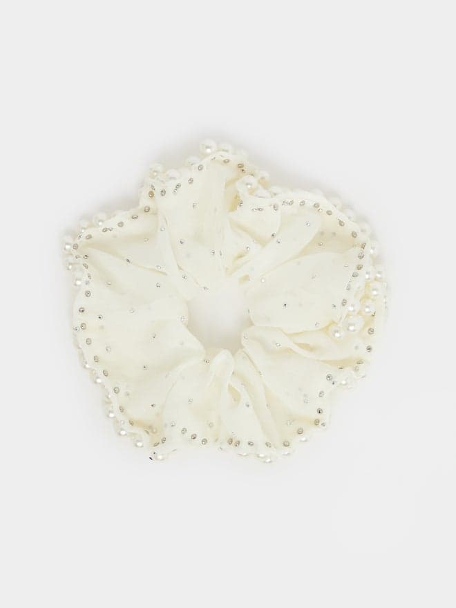Elegant Faux Pearl Embellished Styli Scrunchie - Image 1