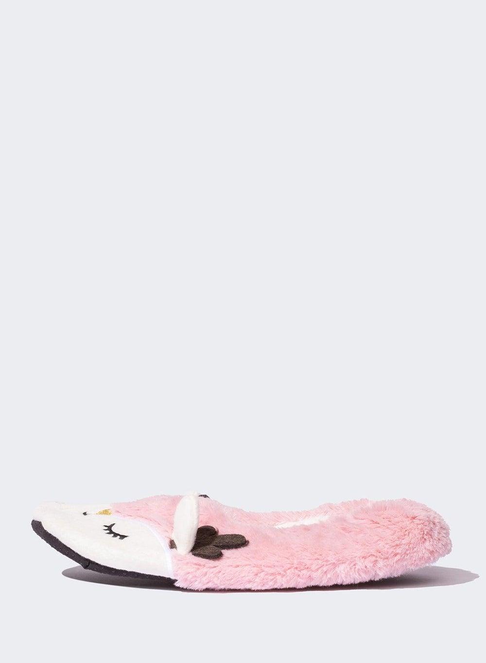 D3420Ax Reindeer-Themed Luxe Bedroom Slippers - Image 1
