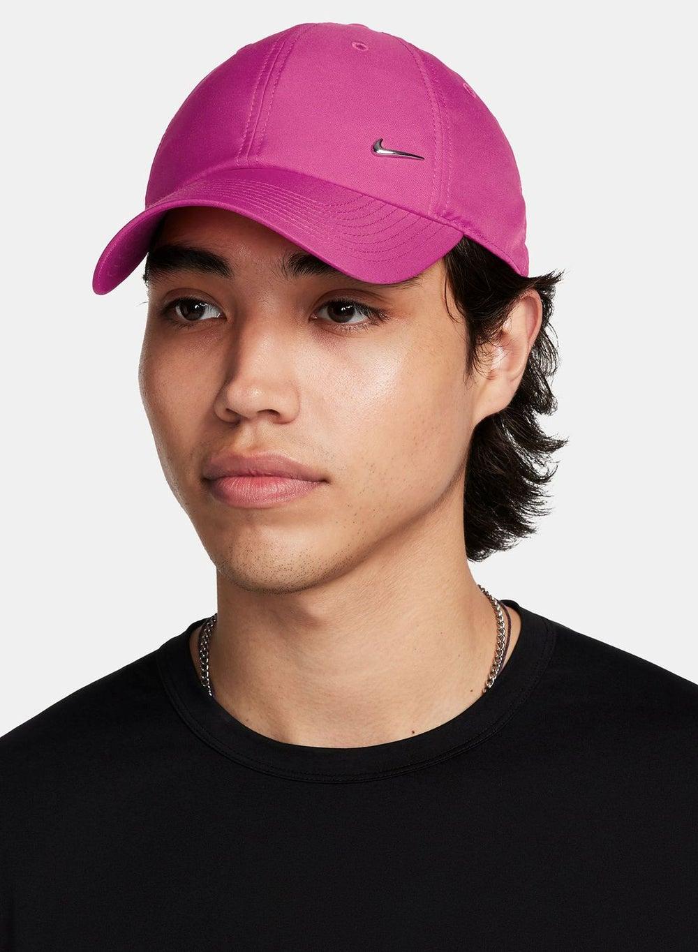 Nike Dri-Fit Club Cap: Elegance Meets Performance - Image 1