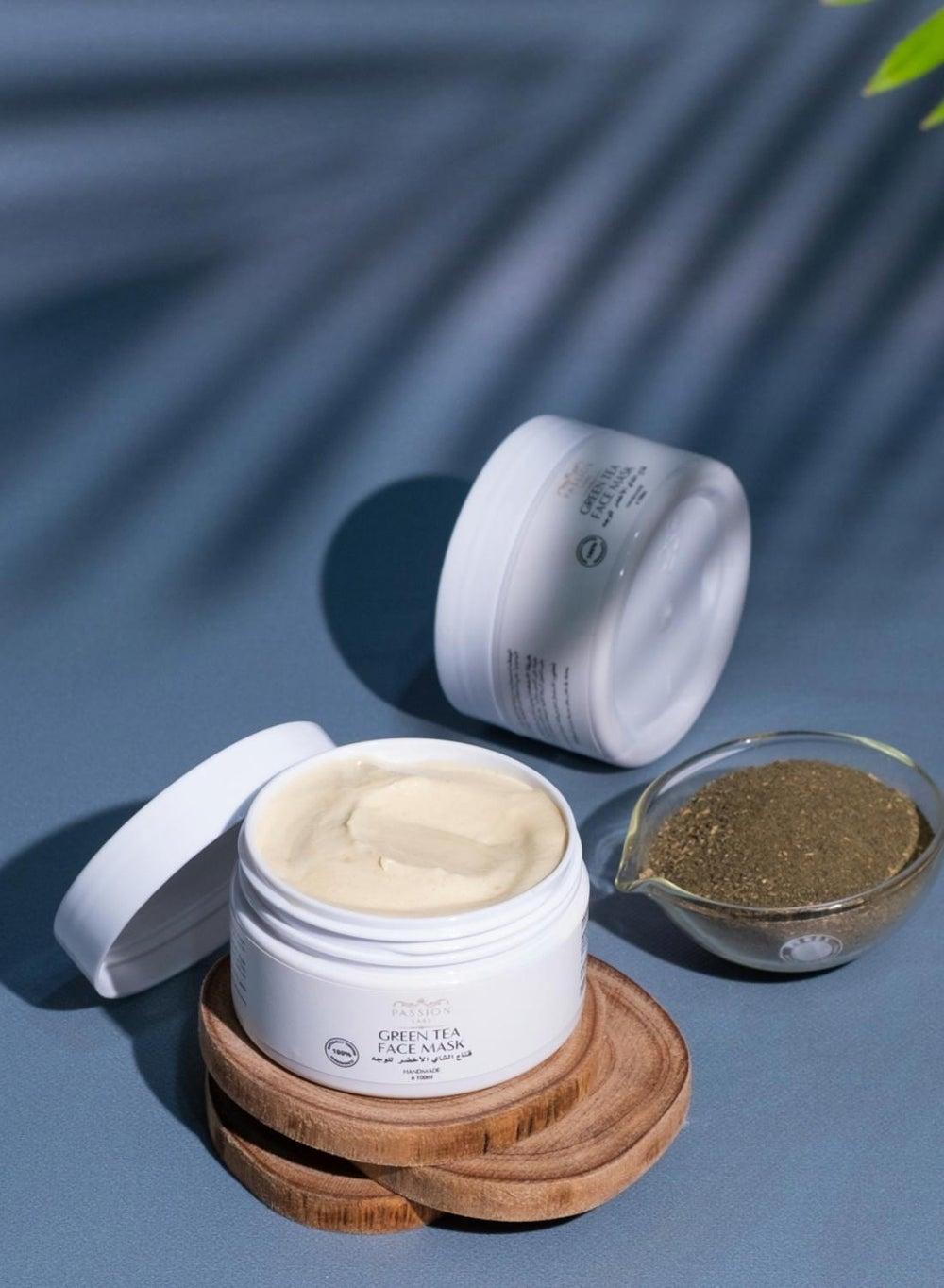 Green Tea Radiance Lift Face Mask - 100ml - Image 1