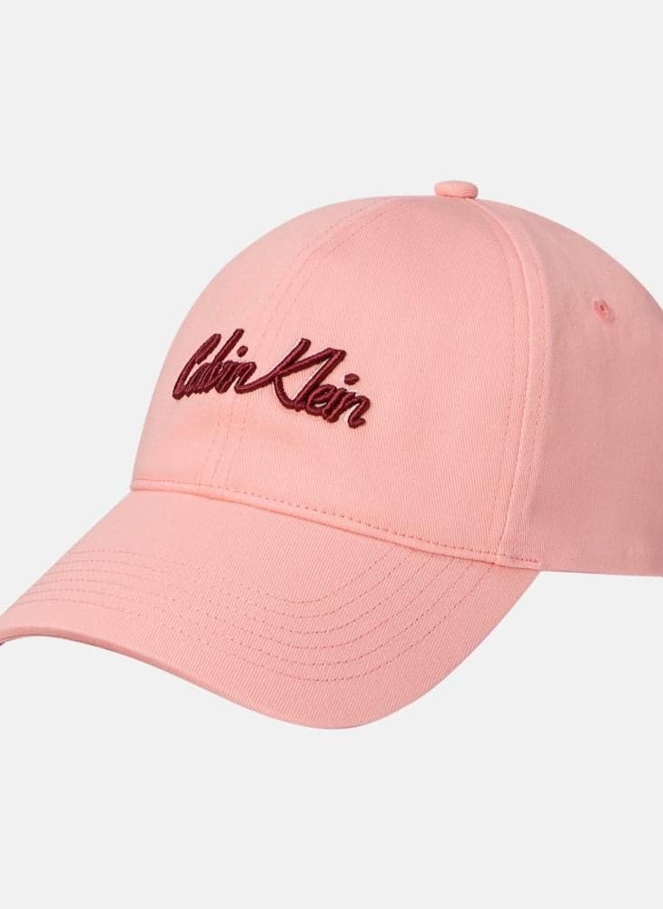 Calvin Klein Jeans Women's Elegant Curved Peak Logo Cap - Image 1