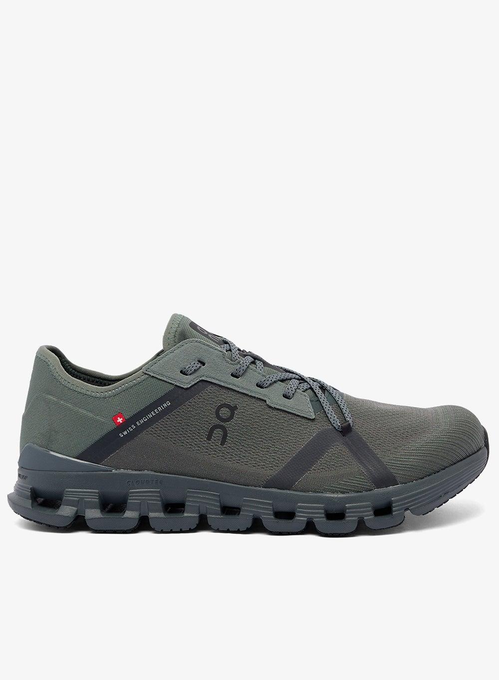 Cloud X 4 Ad: The Pinnacle of Performance Footwear - Image 1
