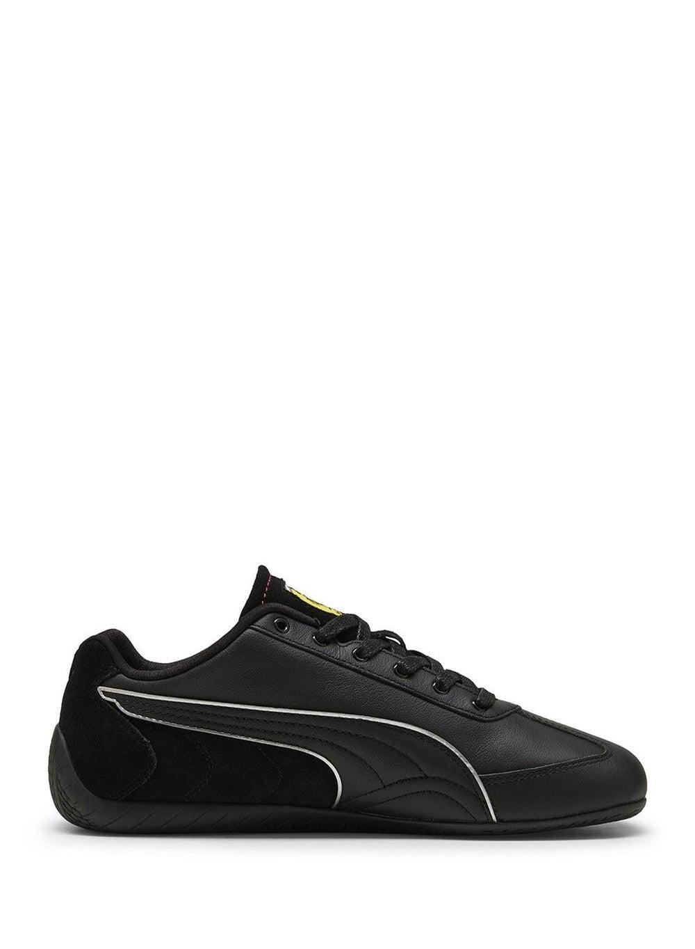 Ferrari Speedcat 30890501: Sleek Low-Top Lifestyle Sneakers - Image 1