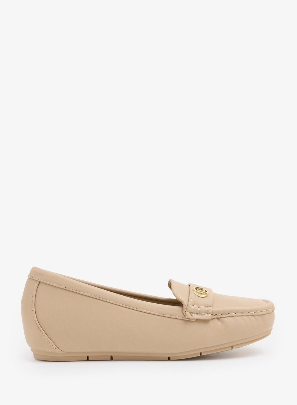 Timeless Elegance Loafers - Refined Comfort for Her - Image 1