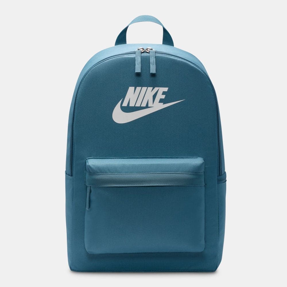 Nike Heritage Essential: Robust Backpack for Men - Image 1