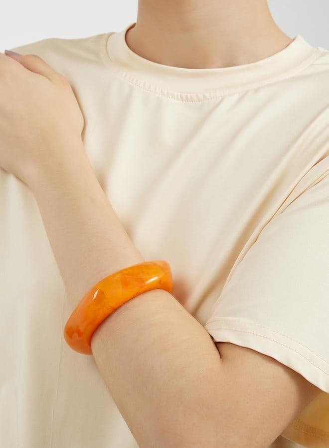 Styli Chunky Textured Bangle - Elegance for Every Occasion - Image 1