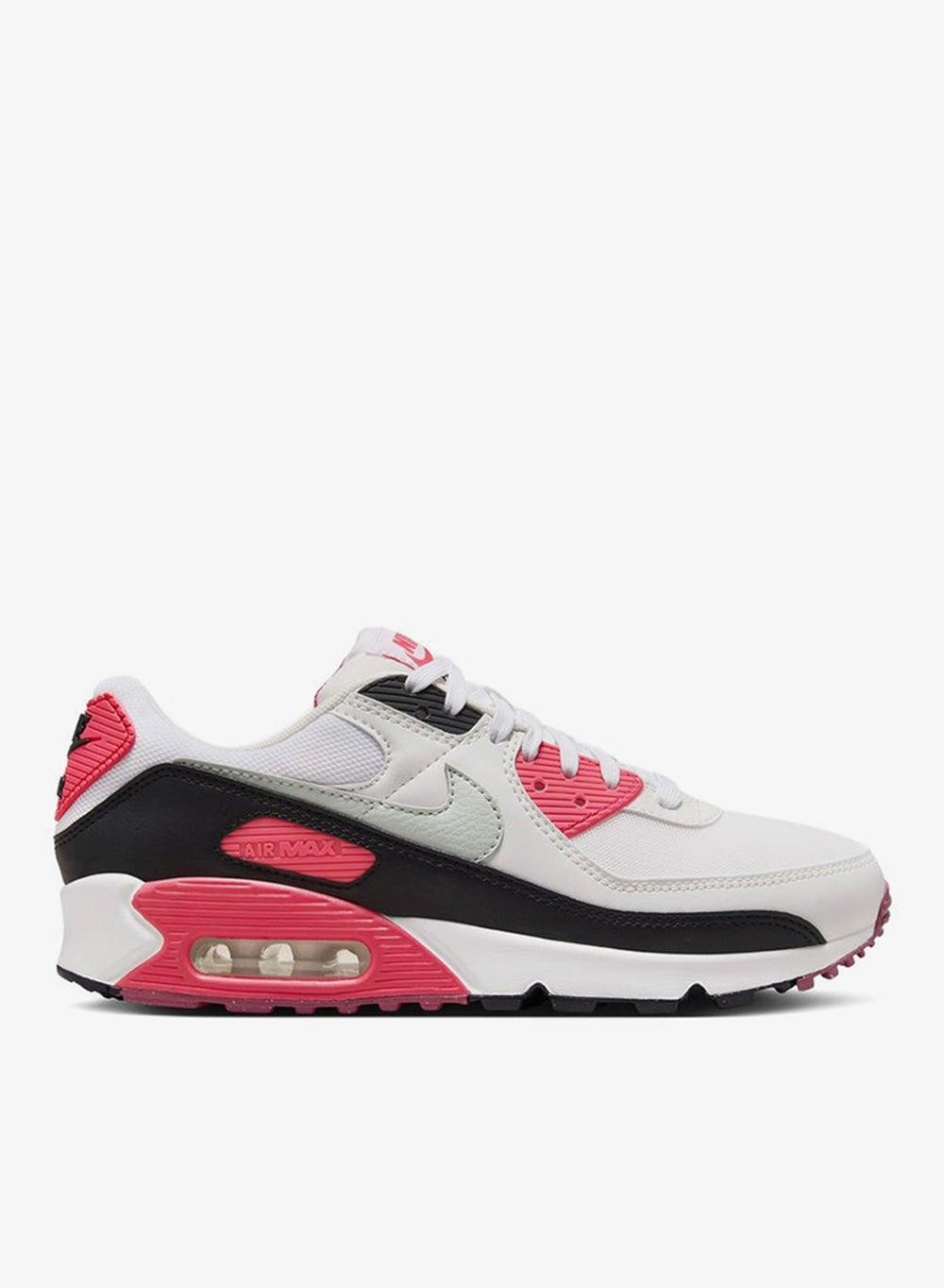 Nike WMNS AIR MAX 90 NN: Timeless Low-Top Elegance - Image 1
