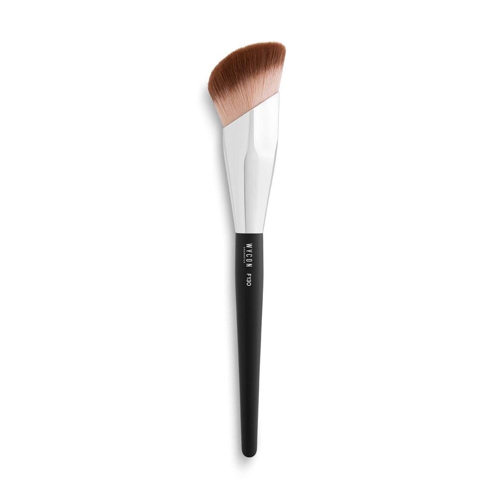 F130 Luxe Multitask Foundation Brush - Image 1