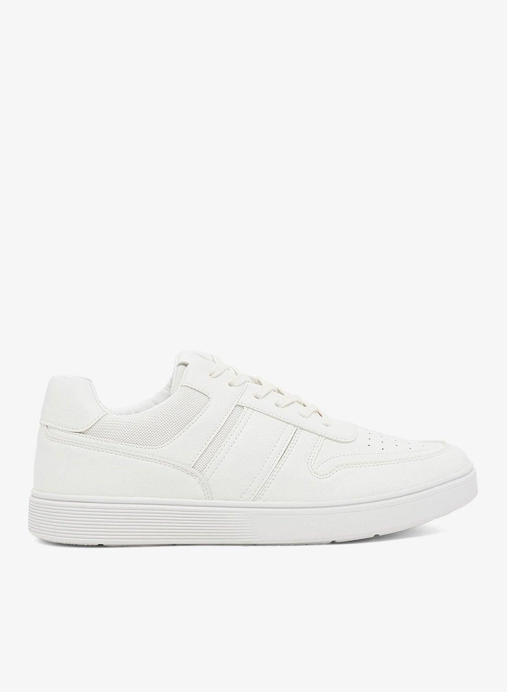 Elegant White Low-Top Sneakers S09 for the Modern Man - Image 1