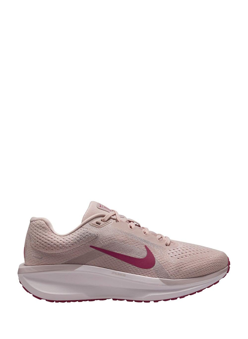 Nike Winflo 11 Low Top - Elegance Meets Performance - Image 1