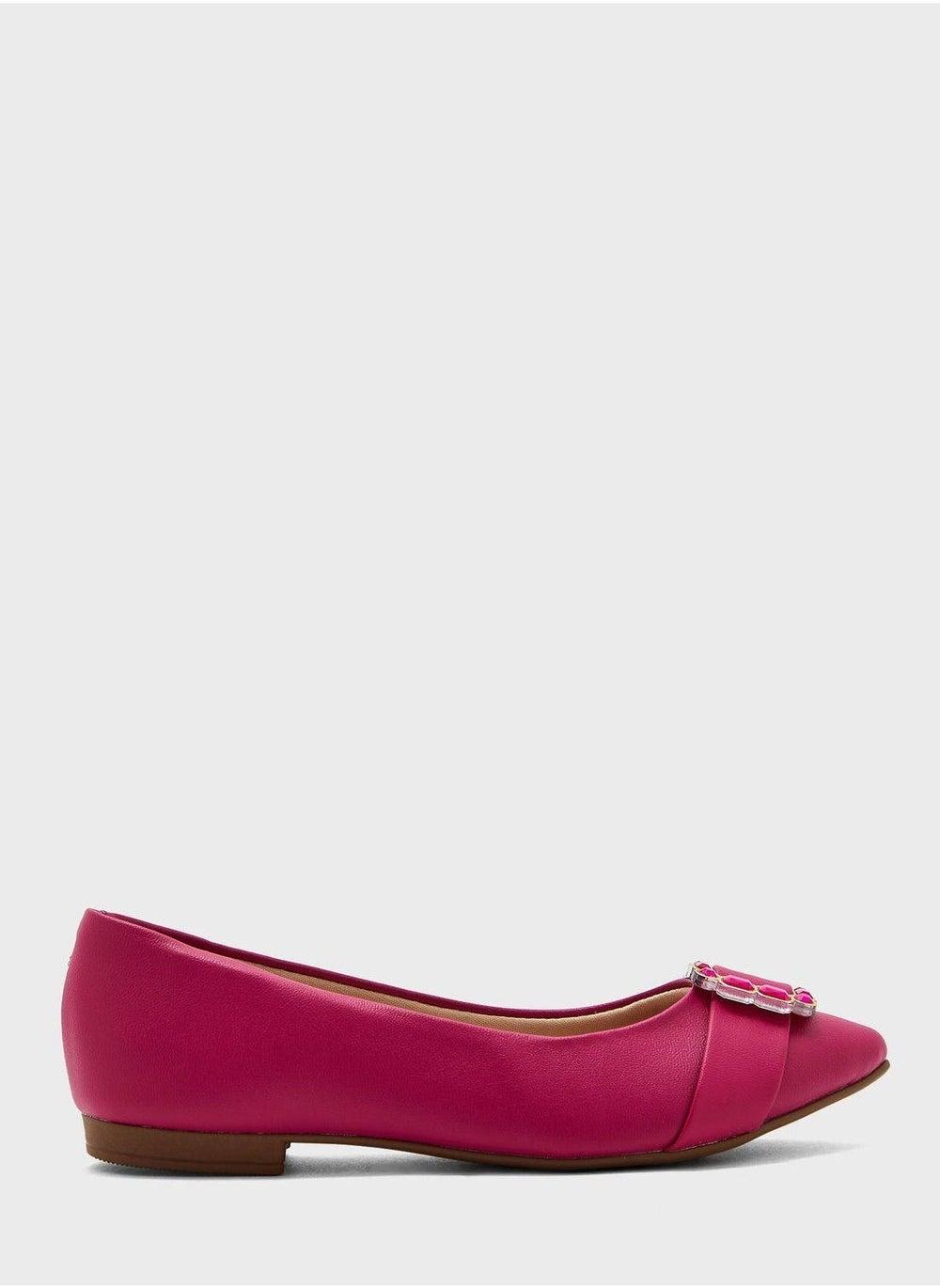 Magenta Elegance: Chic Low Heels Pump for the Sophisticated Woman - Image 1