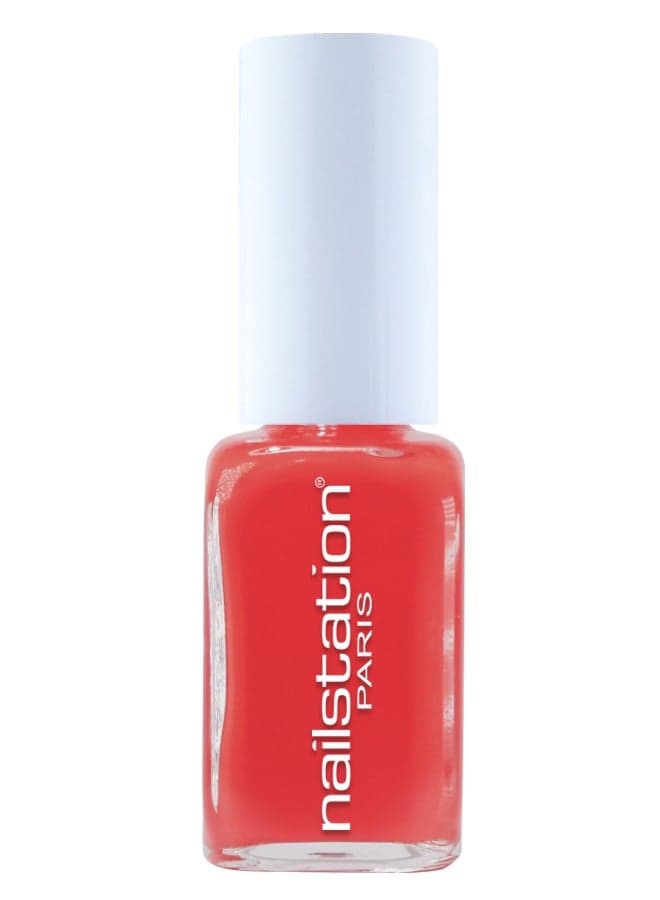 Glossy Essentiel Nail Polish - Vibrant & Long-Lasting - Image 1