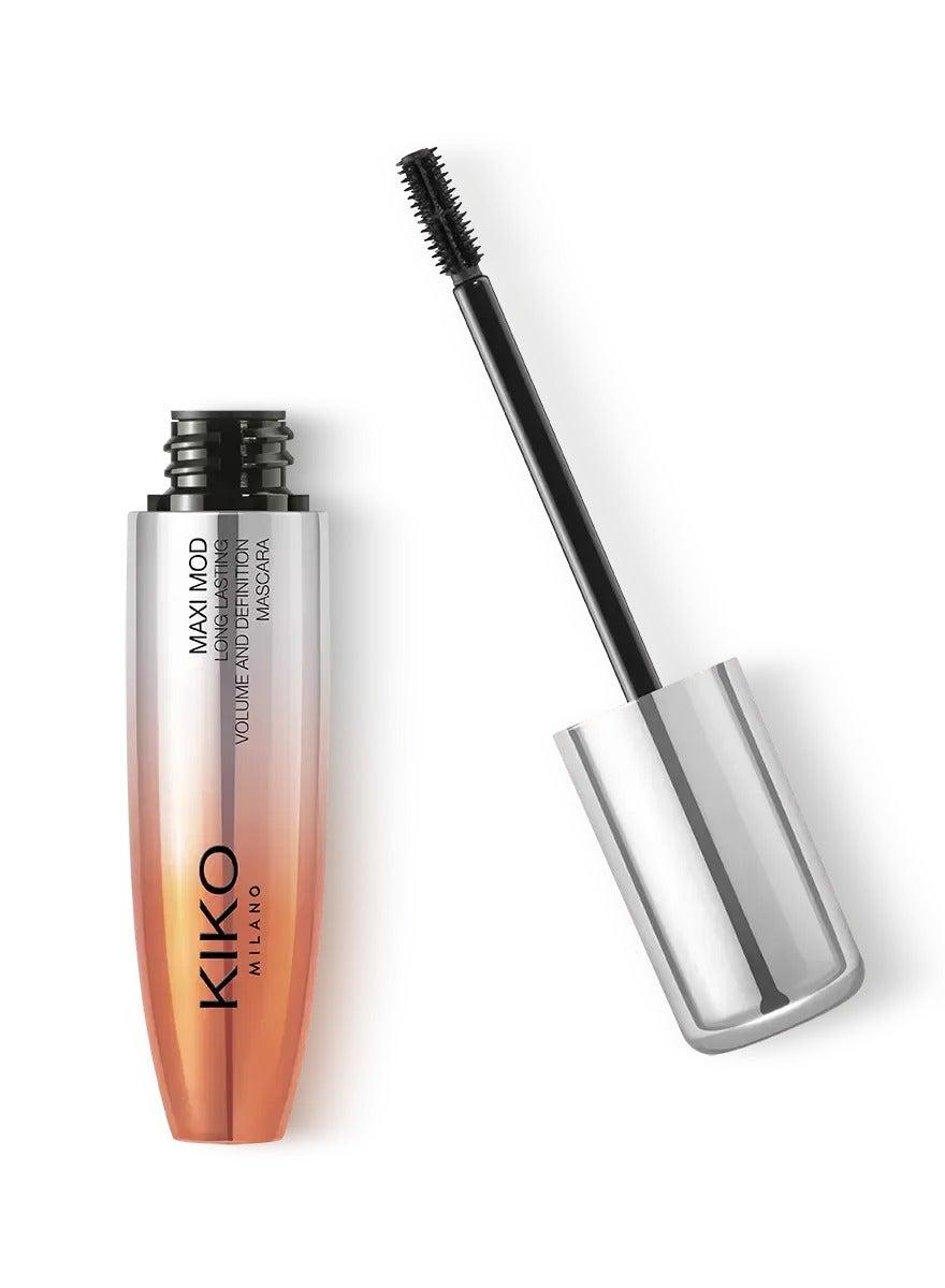 Maxi Mod Mascara: Voluminous Black Lashes - Image 1