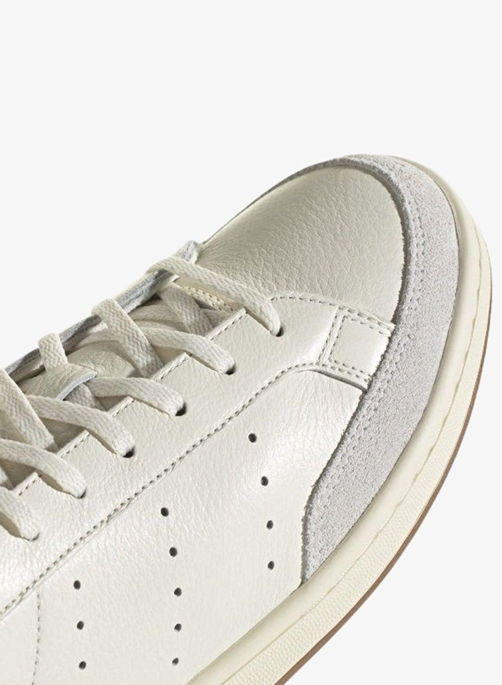 adidas Stan Smith Consortium Originals in OWHITE/DRKGRN/CRYWHT - Image 1