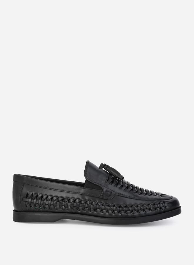 Styli Woven Tassel Loafers 7009012901 - Genuine Leather Elegance - Image 1