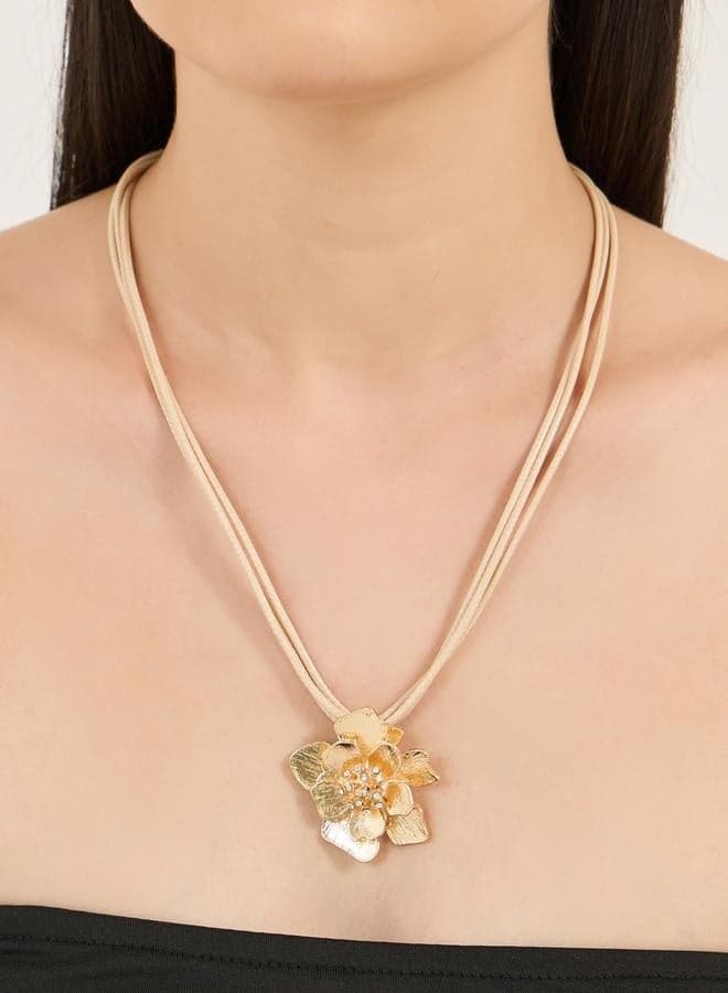 Styli Flower Elegant Pendant Necklace - Feminine Charm - Image 1