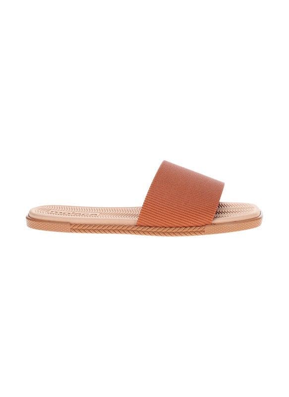 Elegant Brown Flat Sandals for Women – Timeless Comfort - Image 1