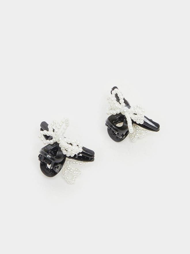 Elegant Duo of Faux Pearl Hair Clips - Image 1