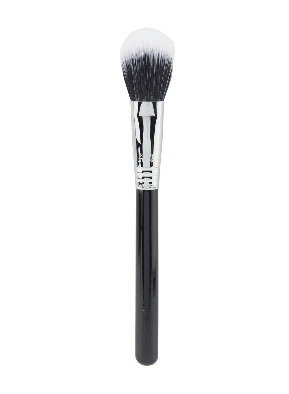 F15 - Flawless Airbrushed Finish Duo Fibre Brush - Image 1