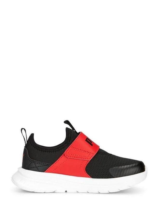Youth Evolve Slip On Ps: Redefined Athletic Style - Image 1
