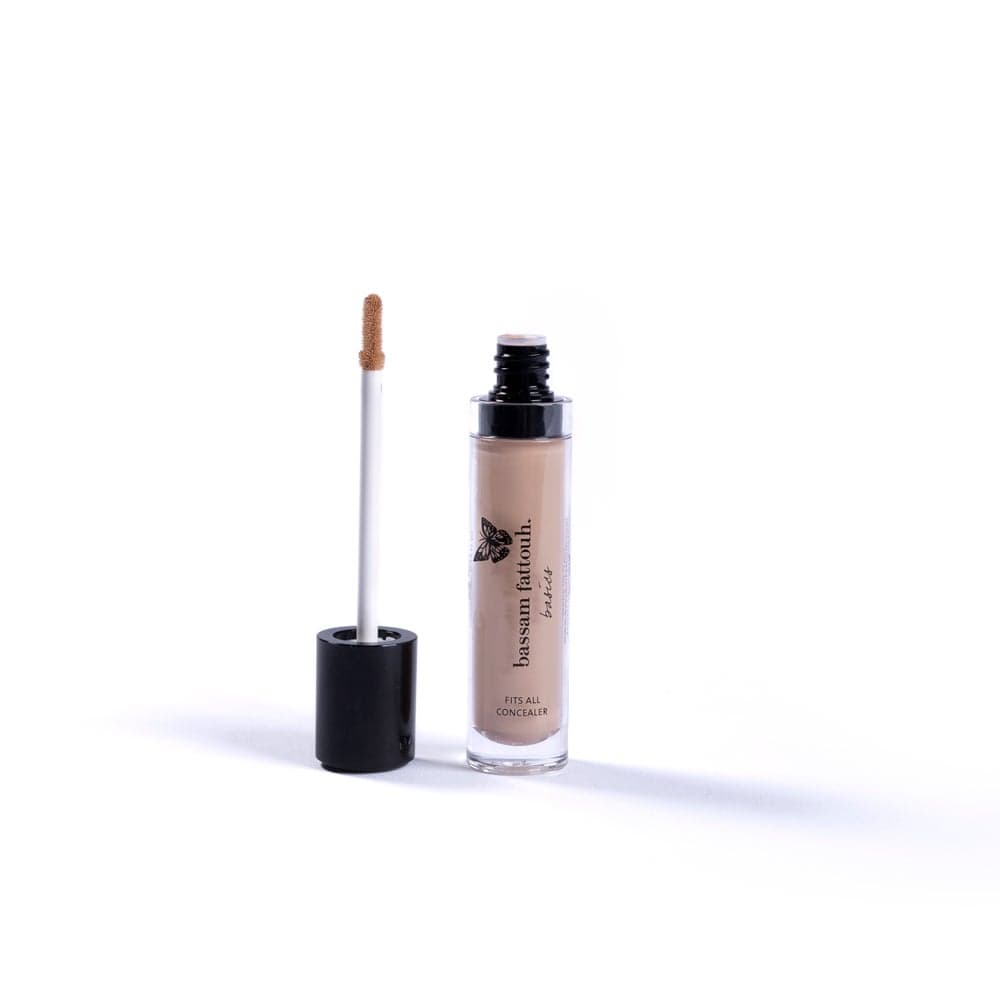 Luxury Beige Concealer Light Medium 111200141 - Flawless Finish - Image 1