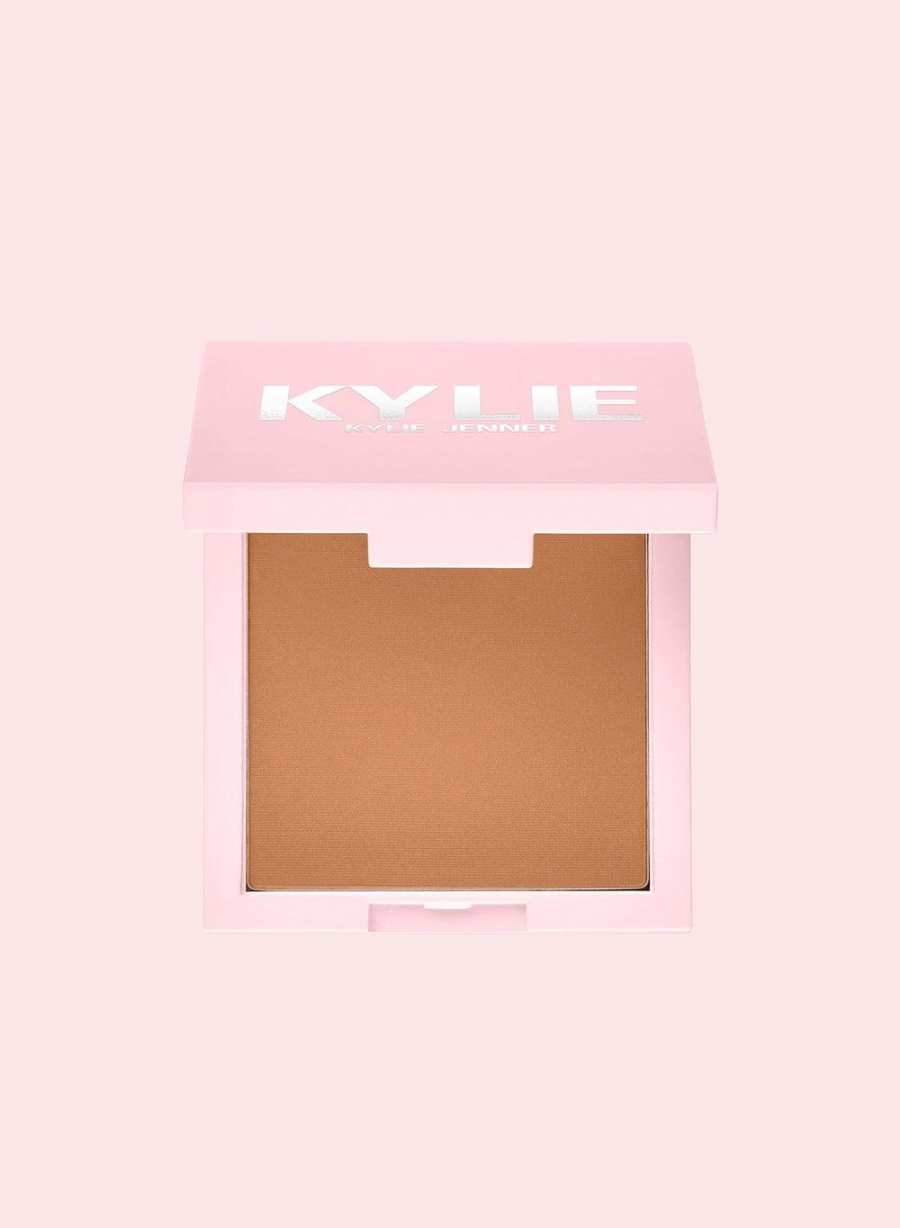 Silky Almond Bronzing Powder - 600 - Ultra Matte Finish - Image 1