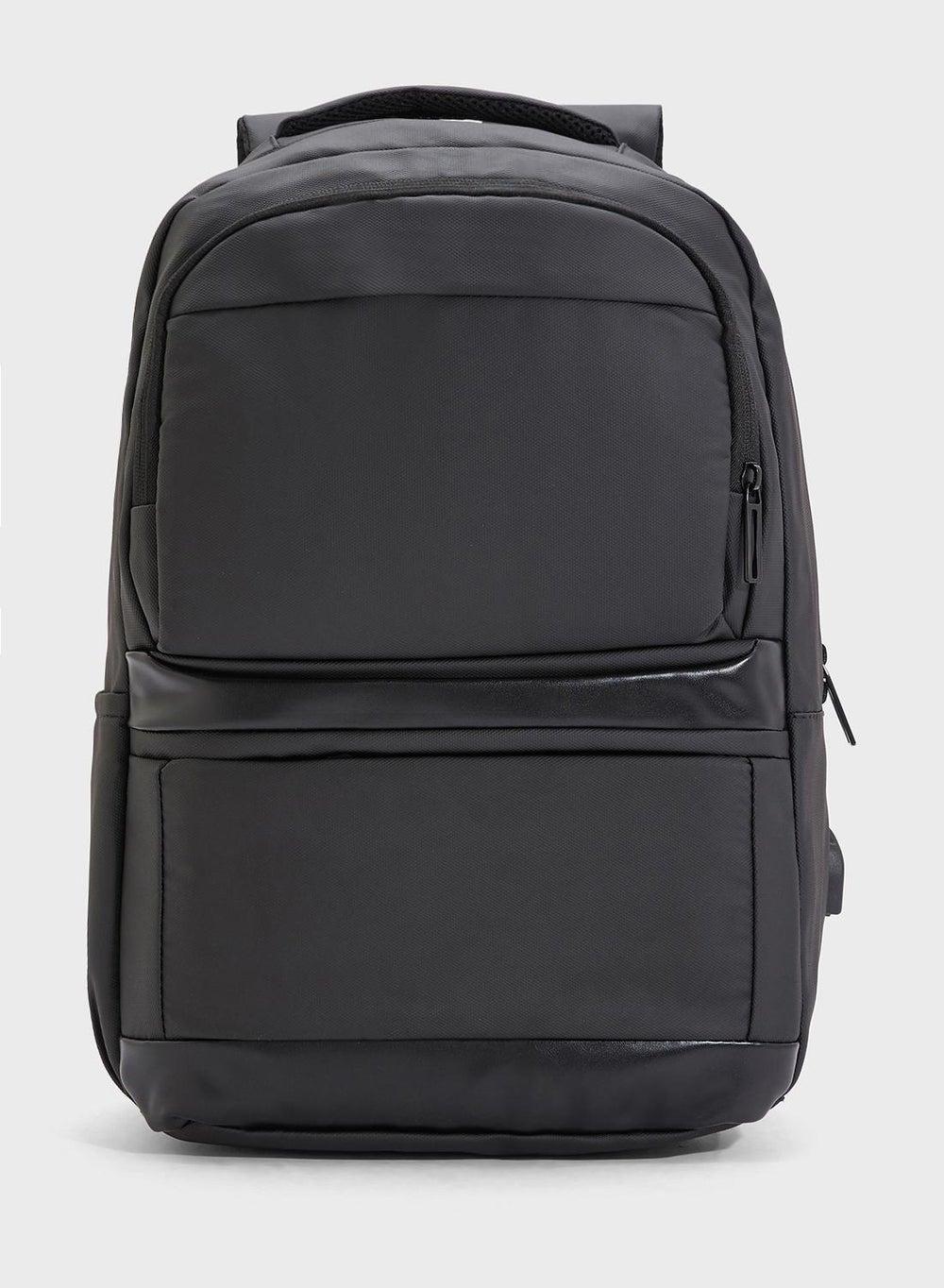 Robert Wood Deluxe Men's Casual Backpack - Versatile Elegance - Image 1