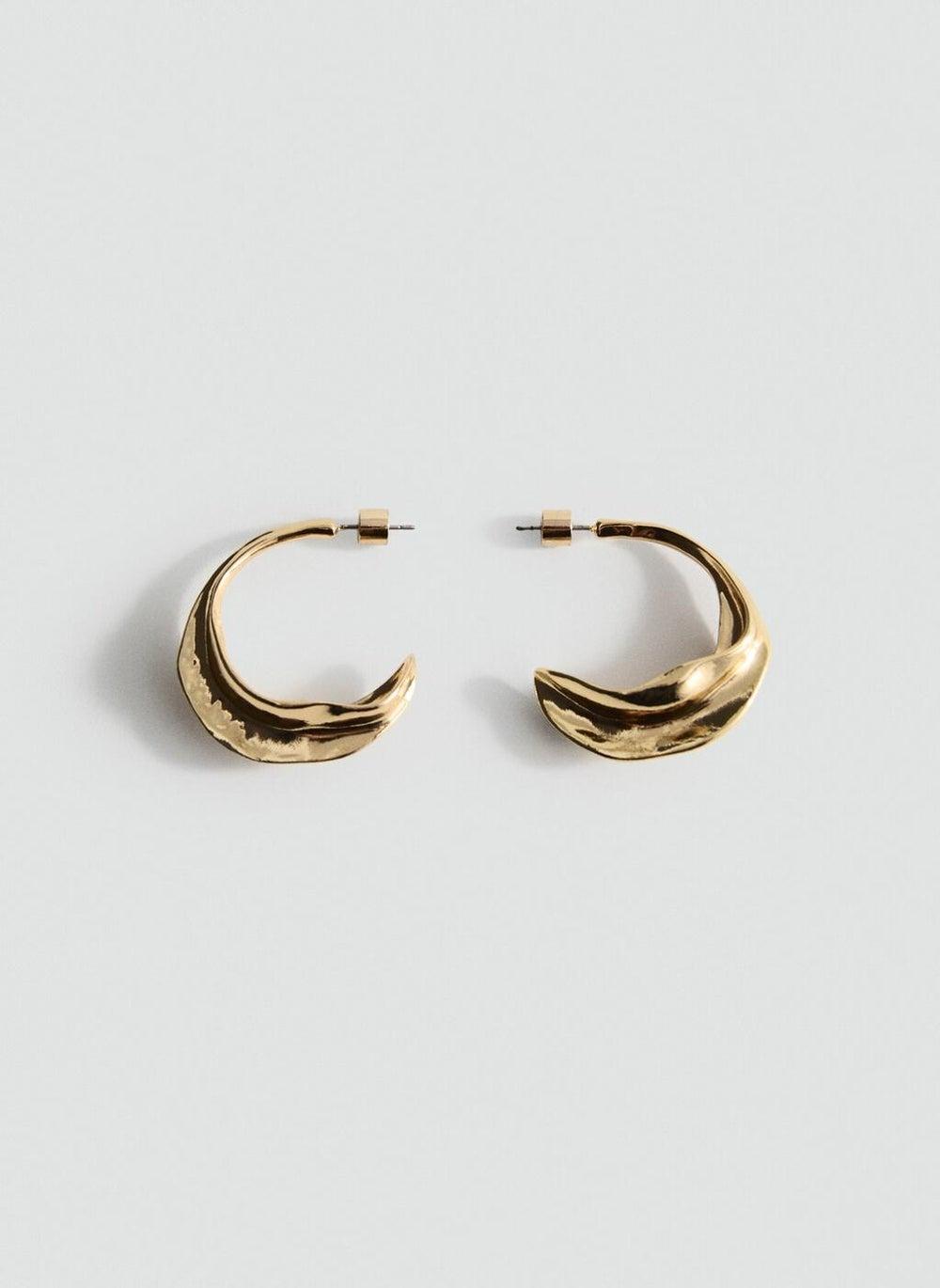 MANGO Chic Embossed Medium Hoop Earrings for Women - Image 1