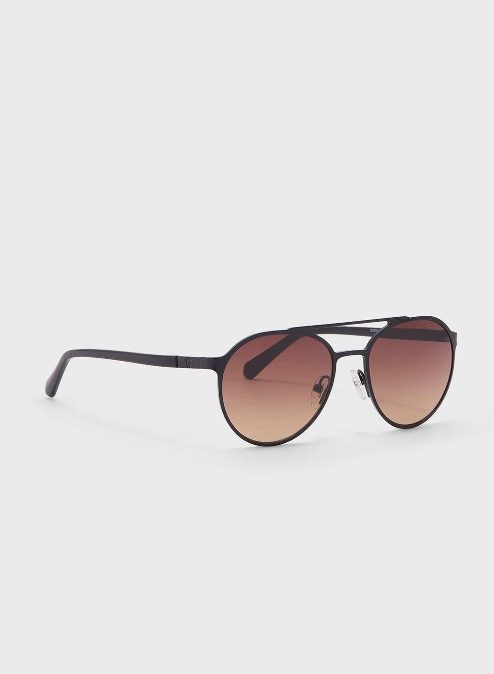 GUESS Men’s Round UV-Protected Sunglasses - Image 1