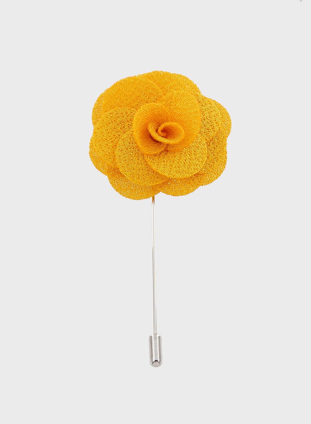 Robert Wood Flower Lapel Pin – Elegance for Every Gentleman - Image 1
