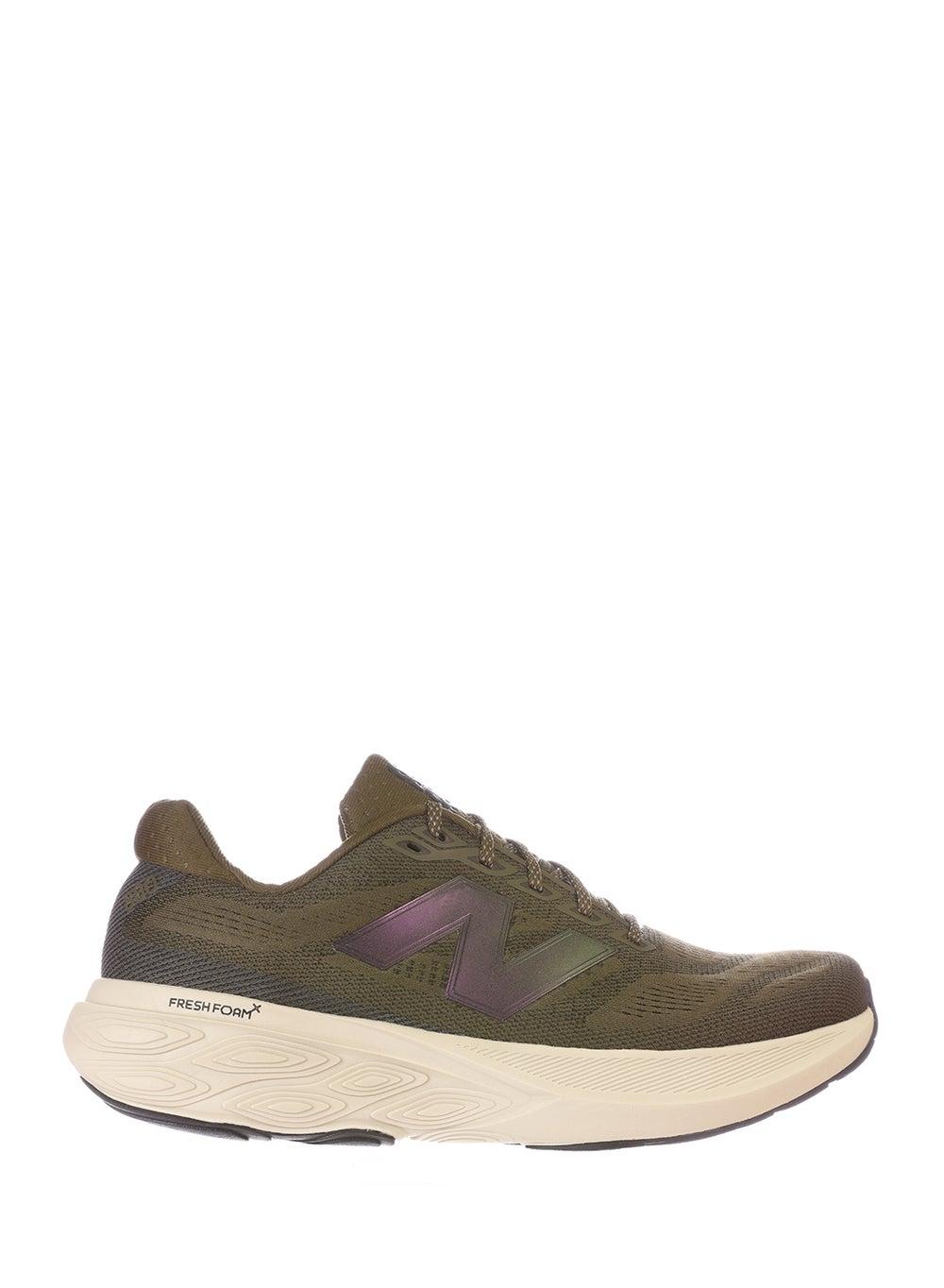 M88015Bd Elite Performance Low Top Running Shoes - Image 1