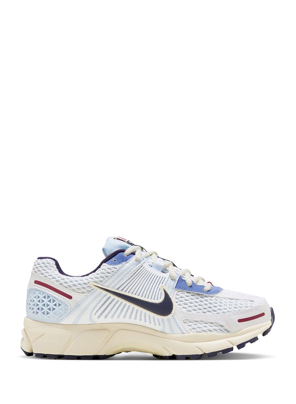 Zoom Vomero 5 CN CN: Elegance Meets Comfort - Image 1