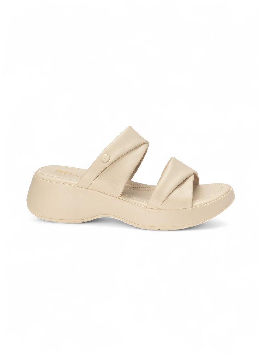 Elegant Comfit Platform Heel Sandal in White - Image 1