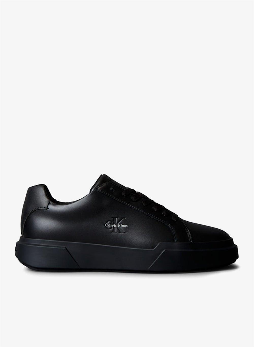 Elegant YM0YM013440GJ White Lace-Up Low-Top Sneakers - Image 1