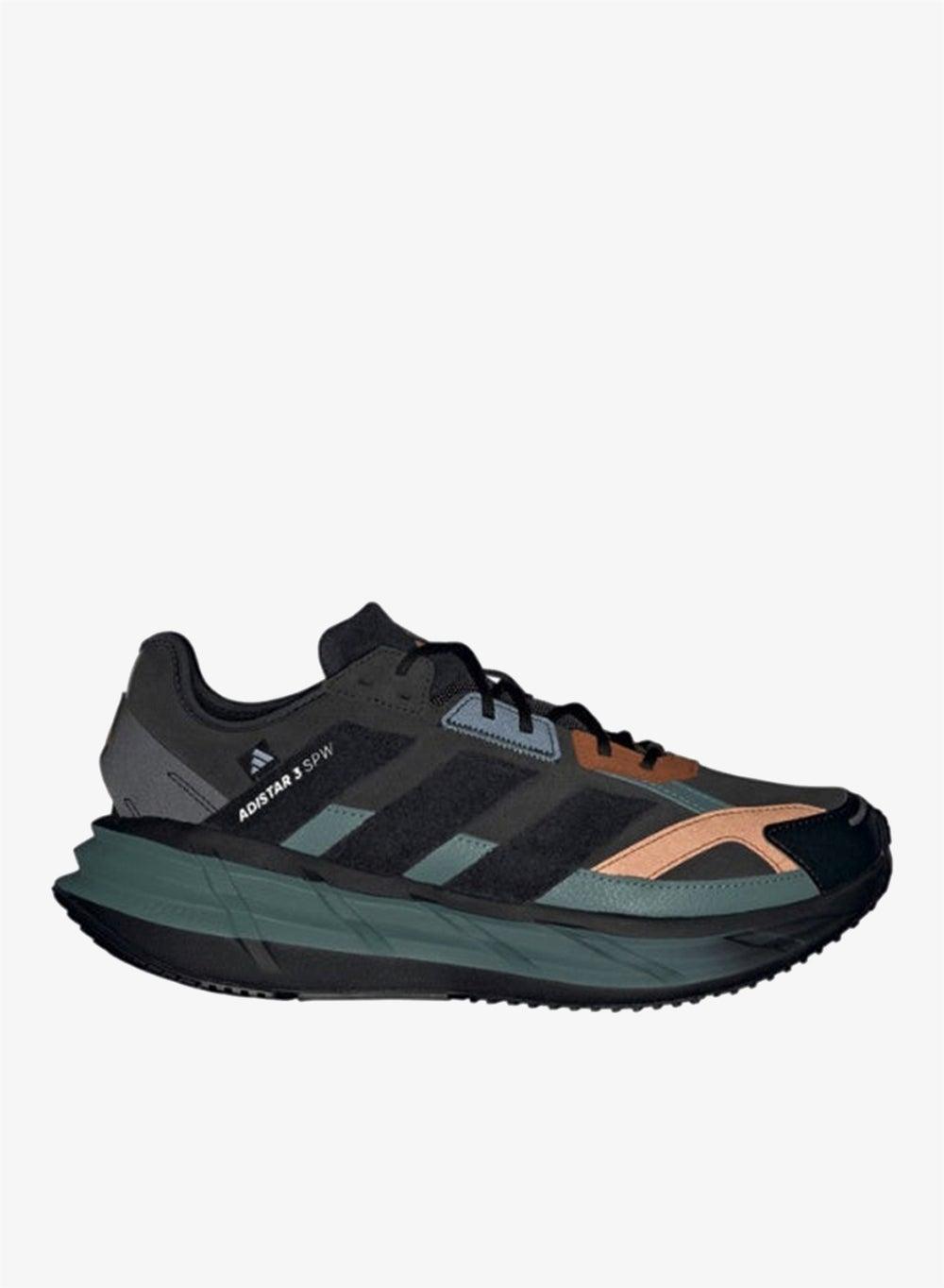 Adidas Adistar 3: Elegance Meets Athleticism in Low Tops - Image 1