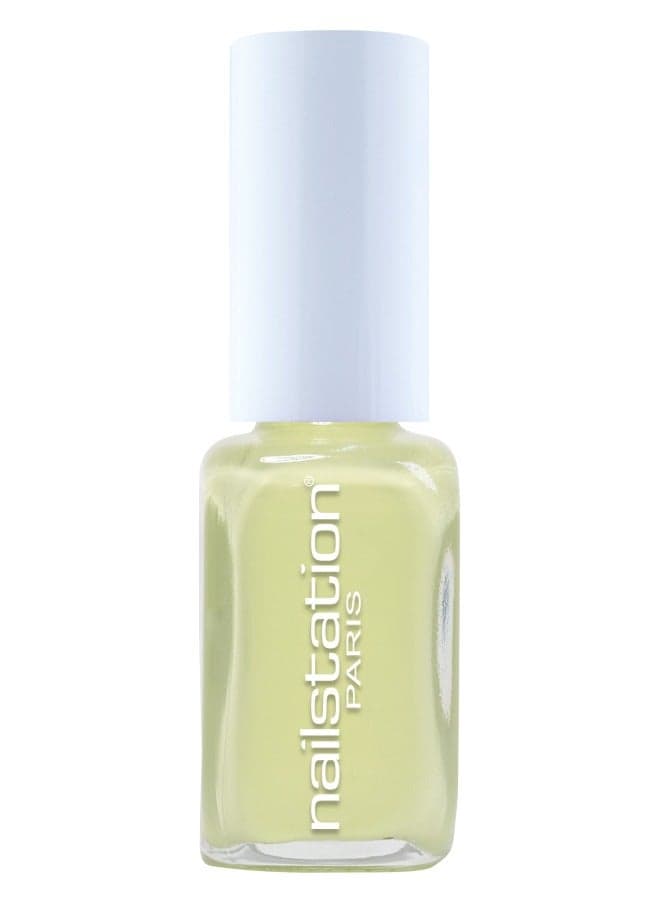 Glossy Avocado Opaque Nail Polish – A Chic Finish - Image 1