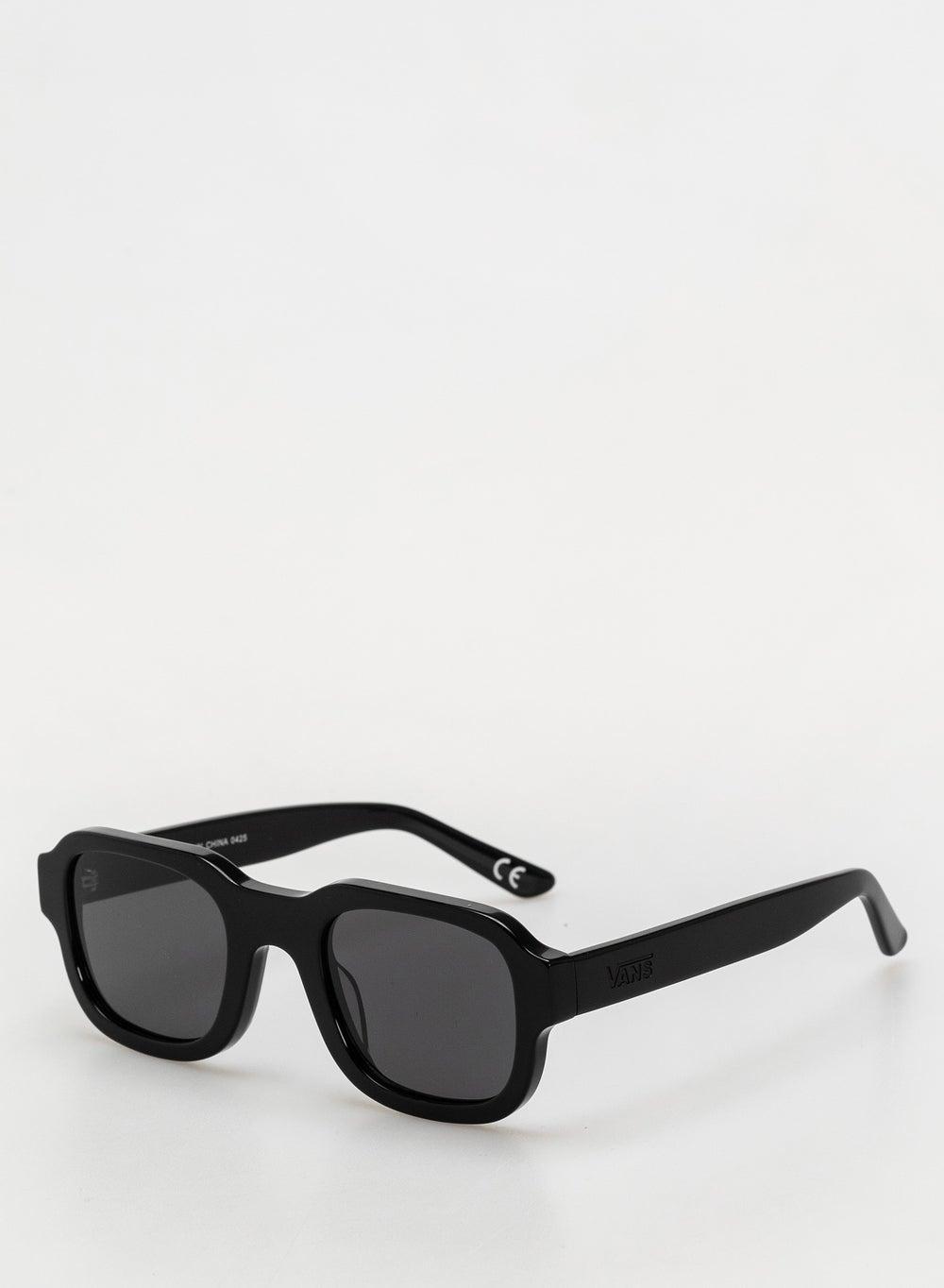 VANS 66 Sunglasses: Style Meets UV Protection - Image 1