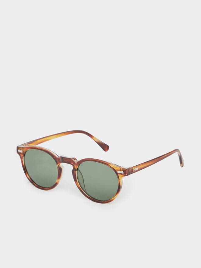Styli Round Sunglasses with Nose Pads for Modern Men - Image 1