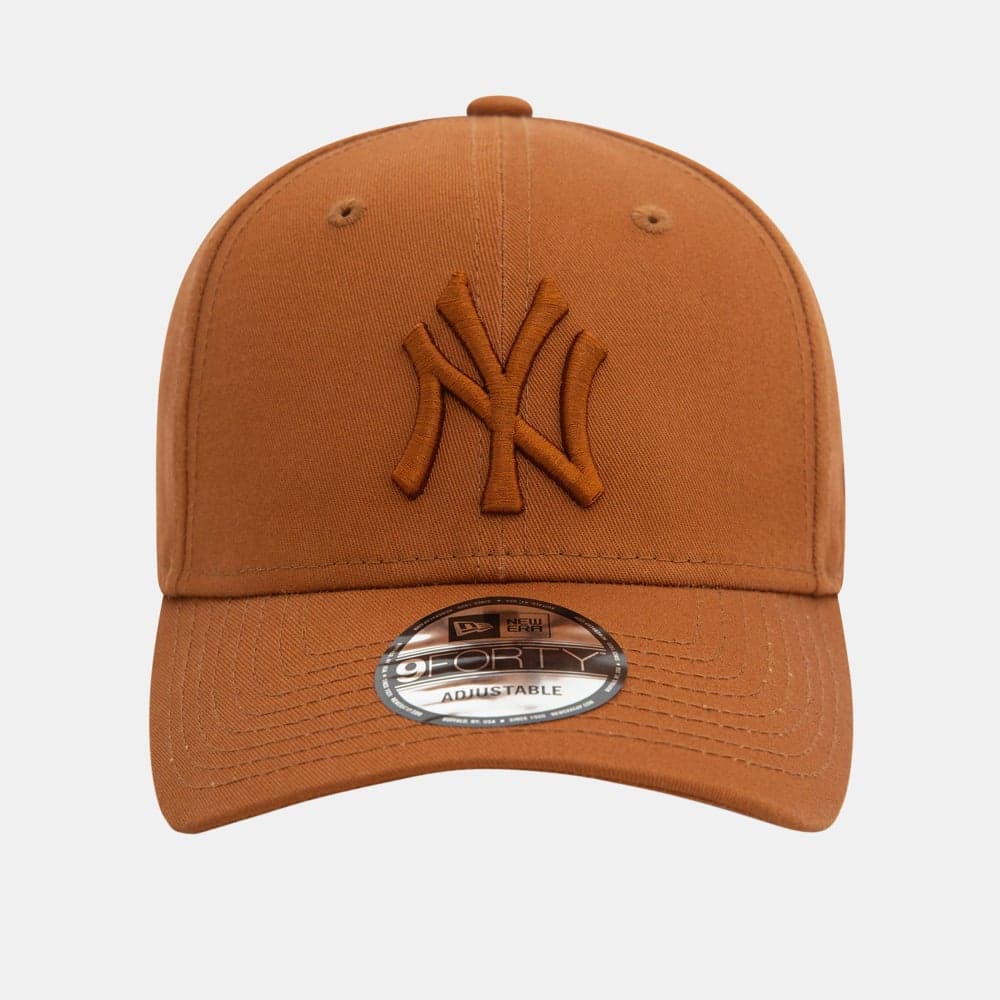 New Era NY Yankees 9FORTY League Essential Cap for Men - Image 1