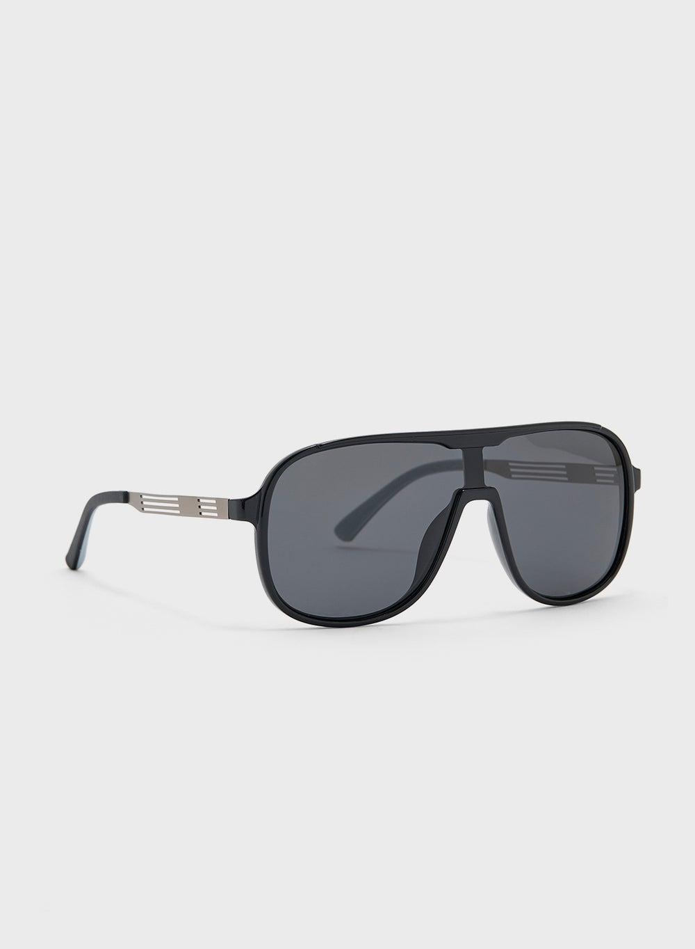 Robert Wood Men's Oversized Polarized Sunglasses - Image 1
