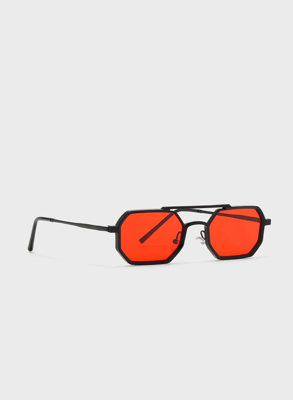 Seventy Five Aviator Sunglasses: Elegance for Every Man - Image 1