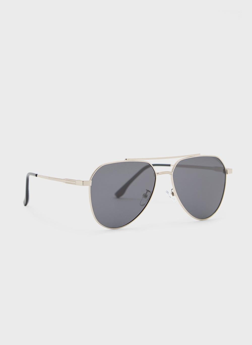 Robert Wood Classic Aviator Men's Sunglasses with Polarized Lenses - Image 1