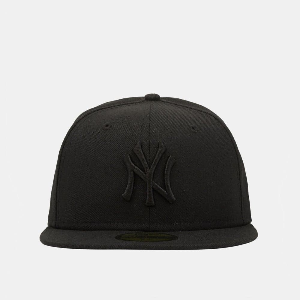 New Era MLB New York Yankees 59FIFTY Men's Cap - Image 1