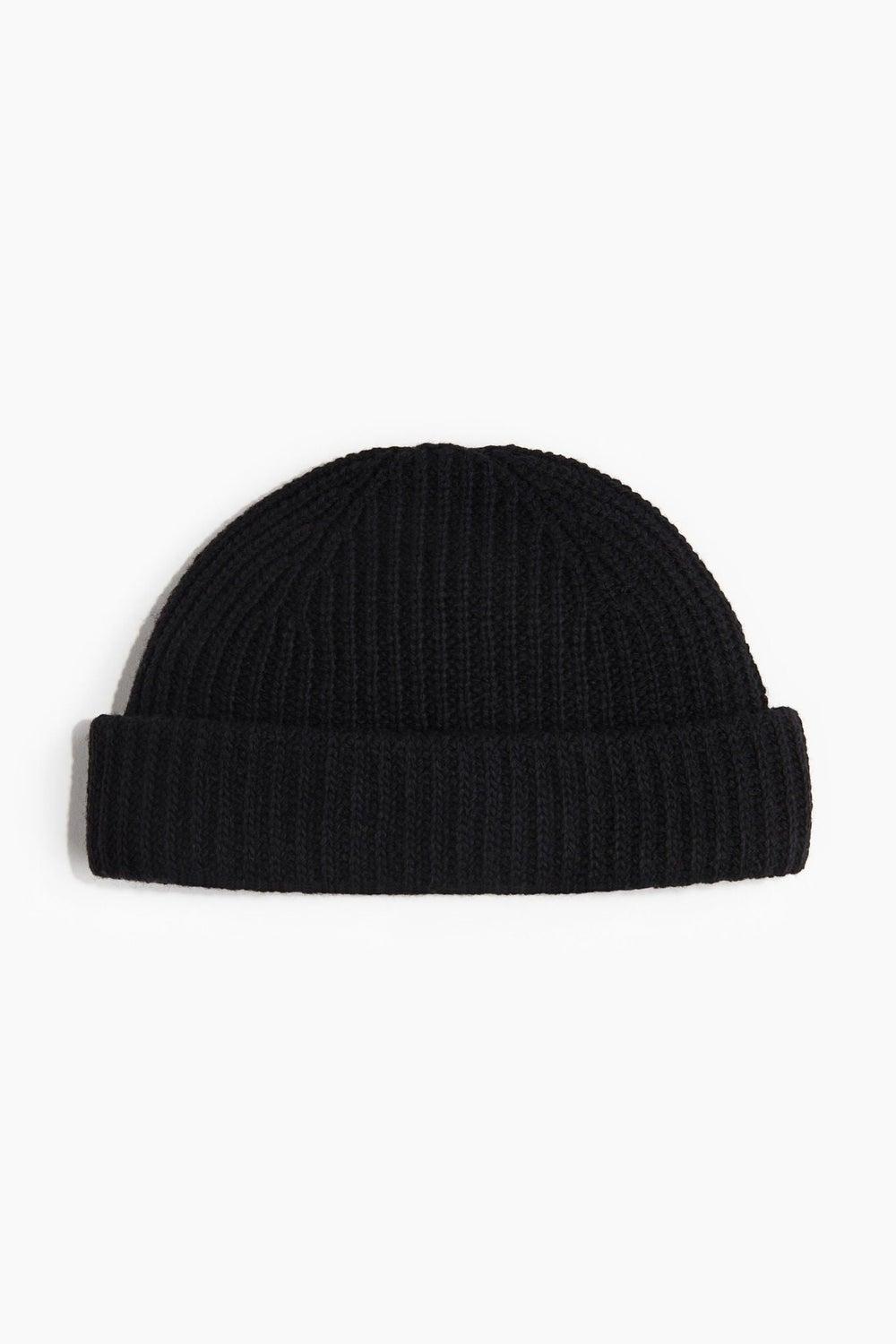 H&M Wool-Blend Rib-Knit Hat: Elegance Meets Comfort - Image 1